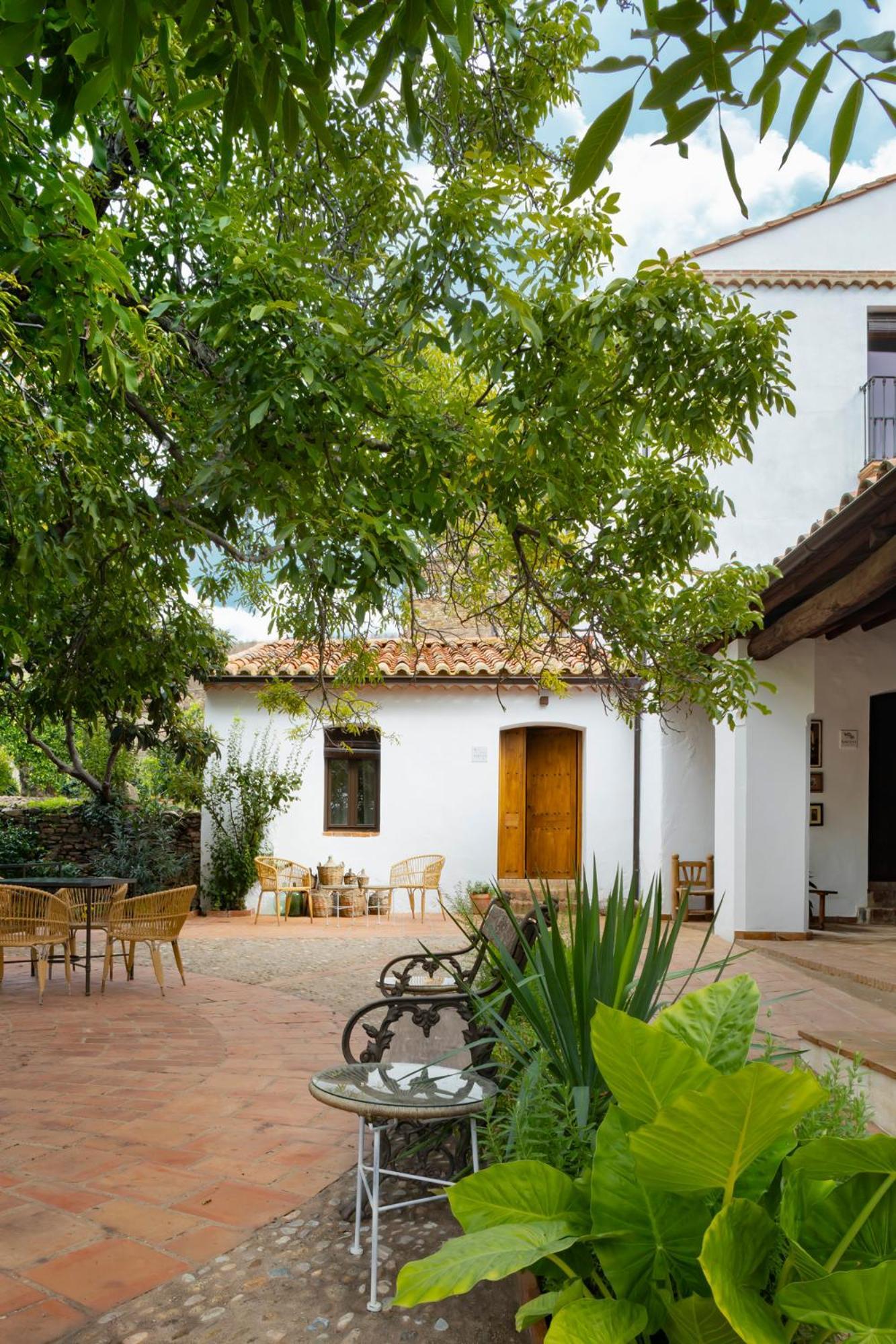Apartamentos Turisticos El Patio Del Nogal Γουαδελούπη Εξωτερικό φωτογραφία