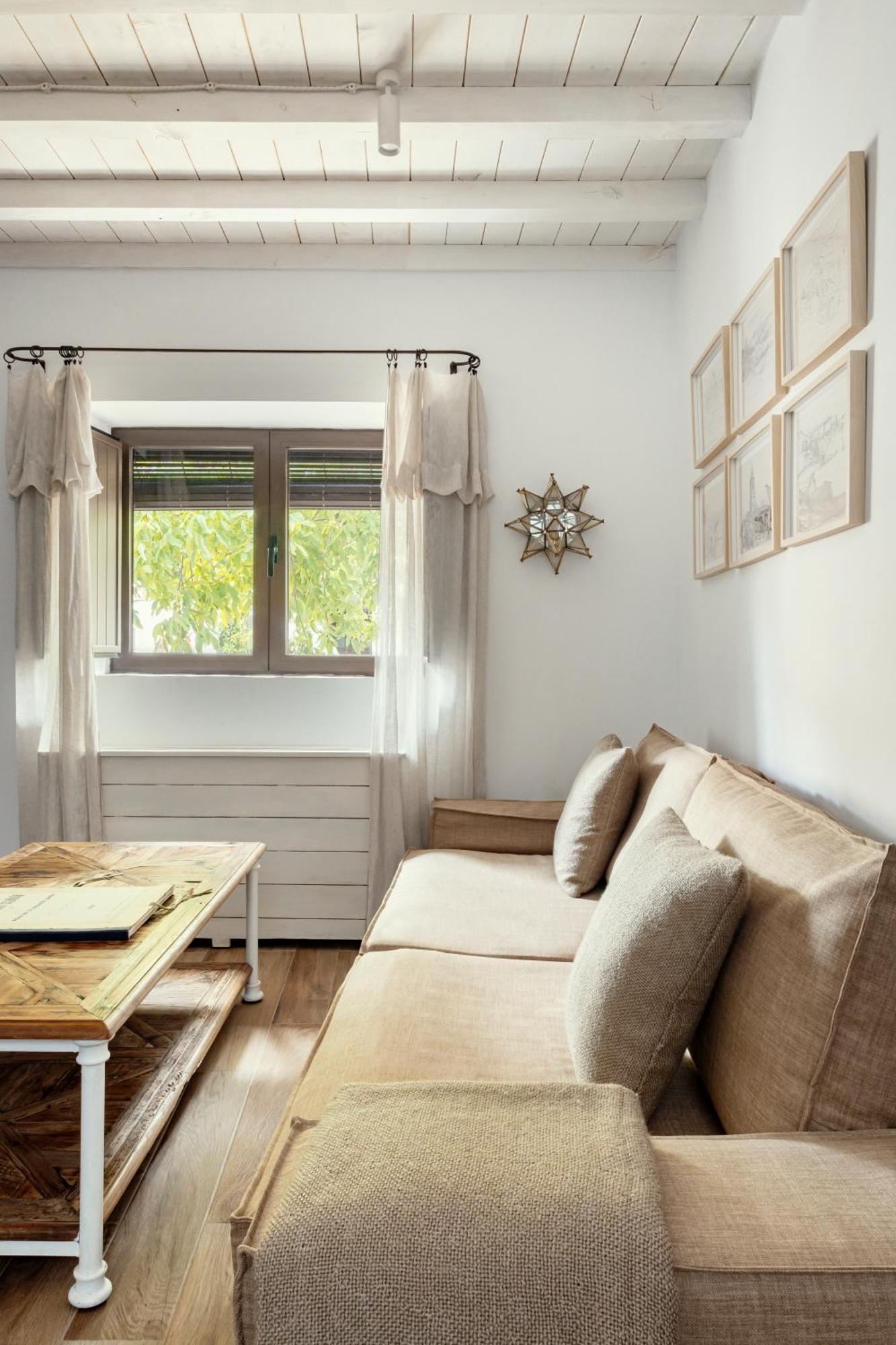 Apartamentos Turisticos El Patio Del Nogal Γουαδελούπη Εξωτερικό φωτογραφία