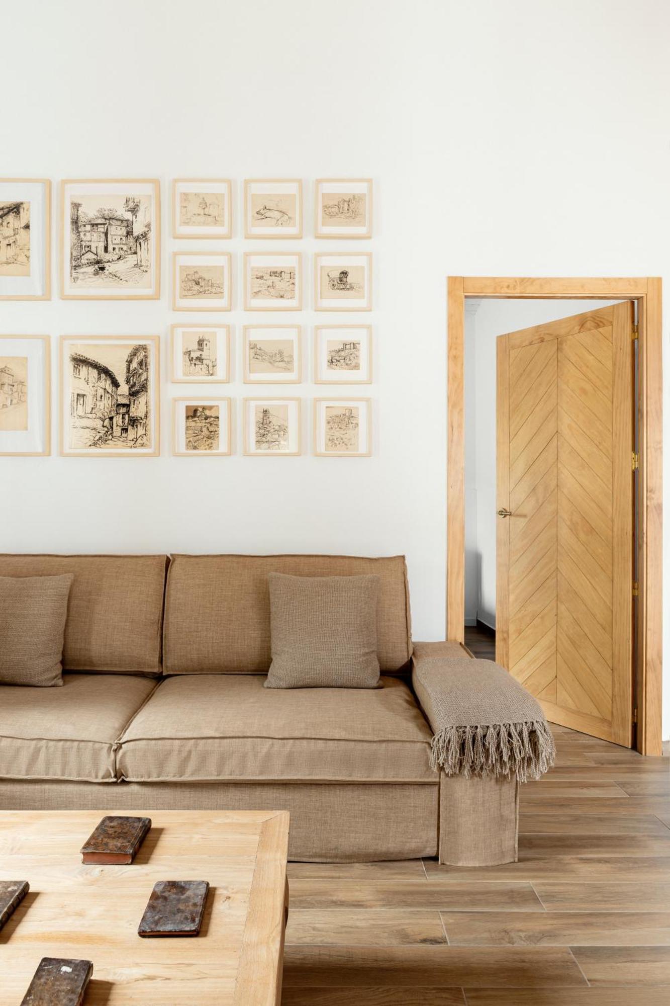 Apartamentos Turisticos El Patio Del Nogal Γουαδελούπη Εξωτερικό φωτογραφία