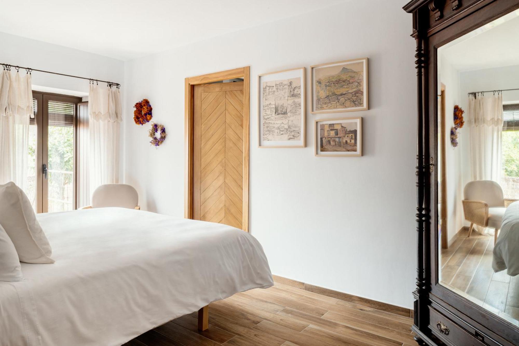 Apartamentos Turisticos El Patio Del Nogal Γουαδελούπη Εξωτερικό φωτογραφία